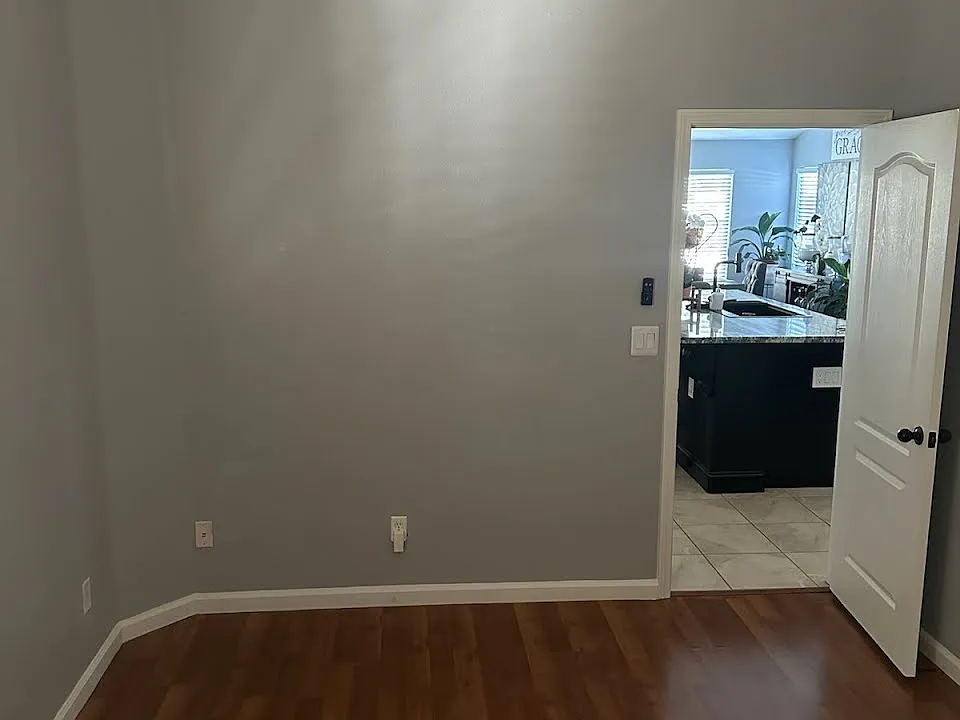 4998 W Decatur Ave