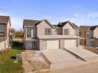 9551 Jupiter St, Lenexa, KS 66219