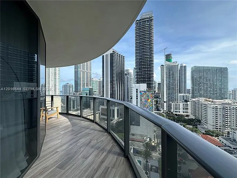 801 S Miami Ave #2001 — Photo 8