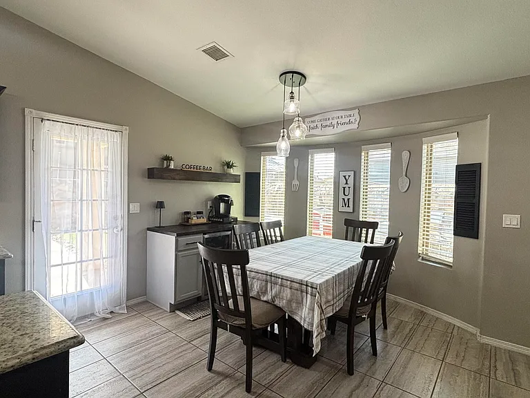 11613 Flor Galatea Way — Photo 7
