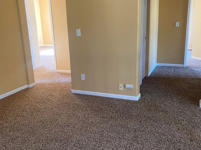 4902 S Zephyr St — Photo 9