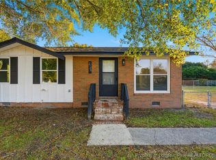 2720 Edwards Ave, Spring Lake, NC 28390