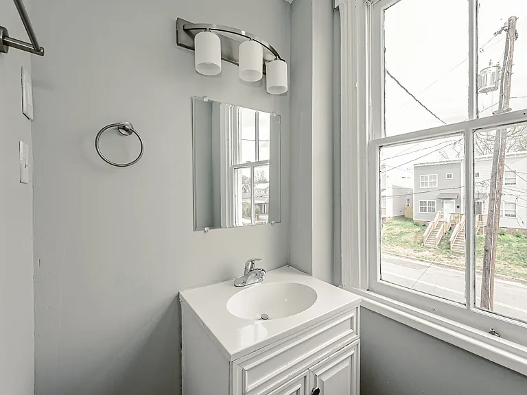 1314 N 21st St — Photo 24