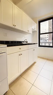 Rented by Corcoran | media 11