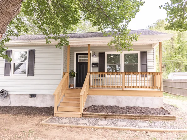 1448 Oak Ave, Buena Vista, VA 24416