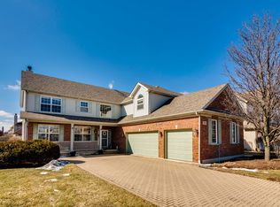 24261 Golden Sunset Dr, Plainfield, IL 60585