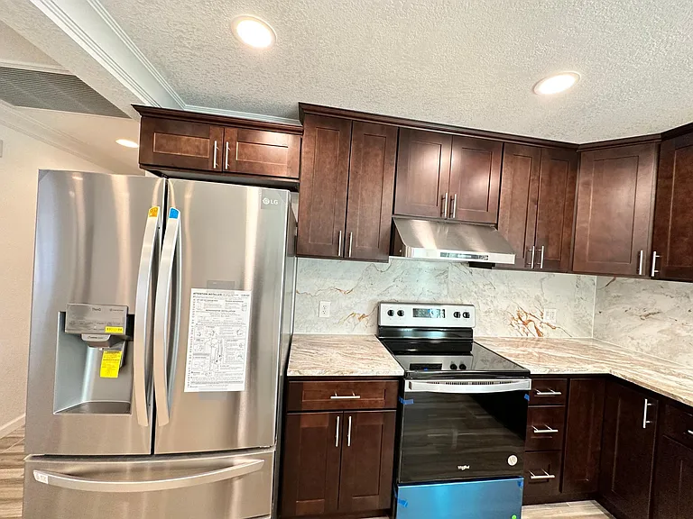 837 W Elna Rae St — Photo 9