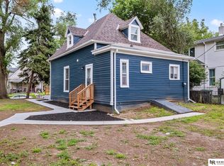 4304 Grant St, Omaha, NE 68111