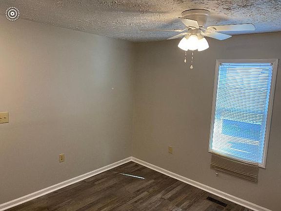 5th image of 310 W Pine St