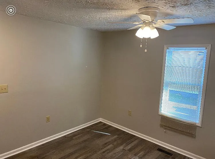 308 W Pine St #D — Photo 3