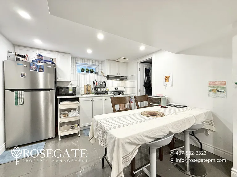 326 Chartland Blvd S #2 — Photo 3