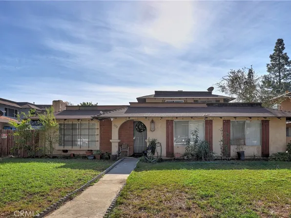 2232 E Joana Dr, Santa Ana, CA 92705