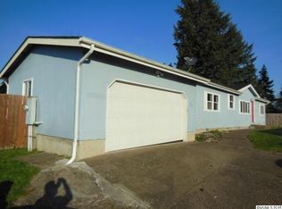 937 Walker Rd, Lebanon, OR 97355