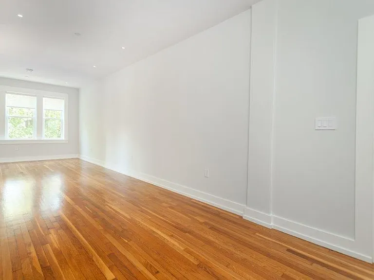 19 Forest St #23D — Photo 17