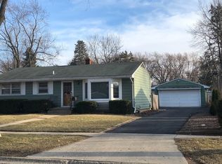451 Lloyd St, Cary, IL 60013