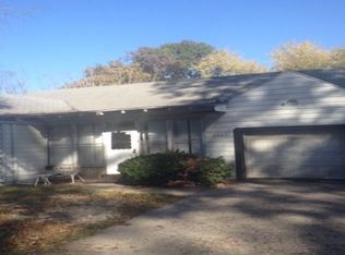 4607 Bunkum Rd, Washington Park, IL 62204