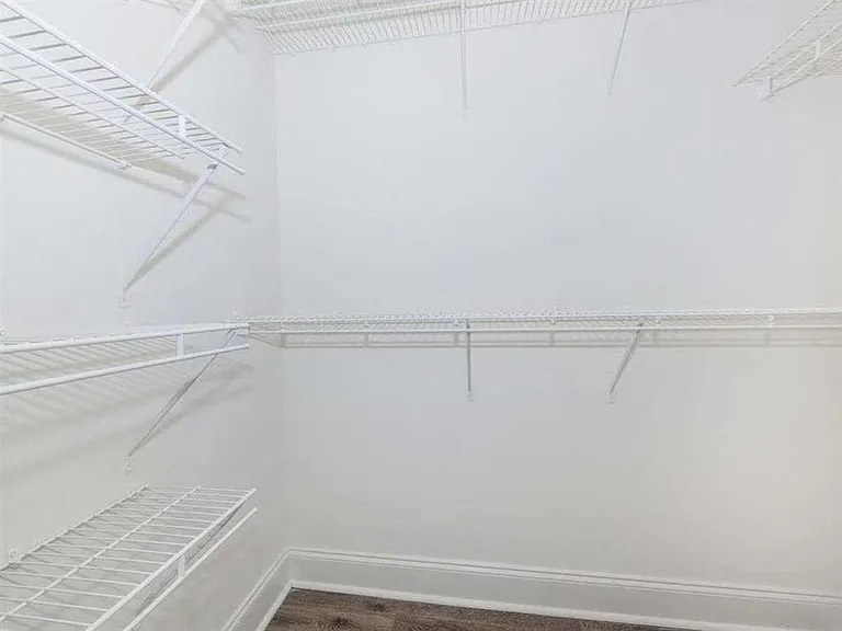 Westcott Apartments — Photo 28