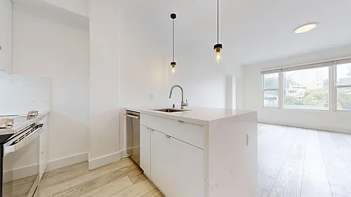 2110 Jackson St #401 Photo 1