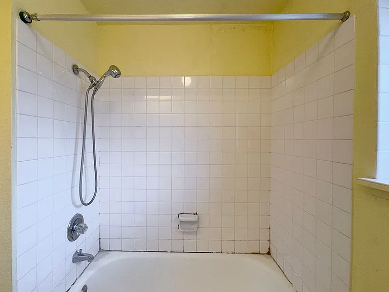 41 McLaughlin Rd — Photo 24