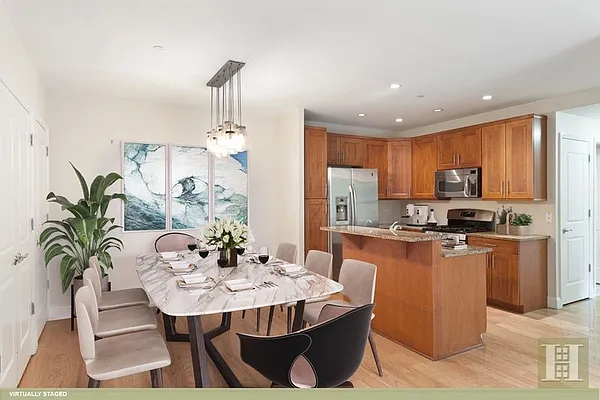 Rented by Halstead Real Estate | media 21