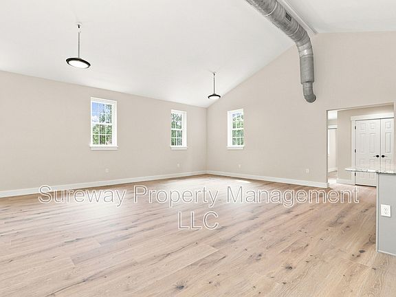 3rd image of 5565 Pennell Rd Floor 1