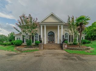 160 Glynlakes Dr, Pike Road, AL 36064