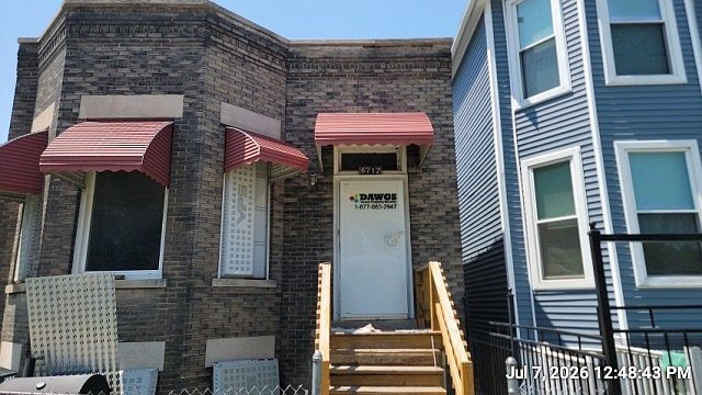 1st image of 6712 S Eberhart Ave