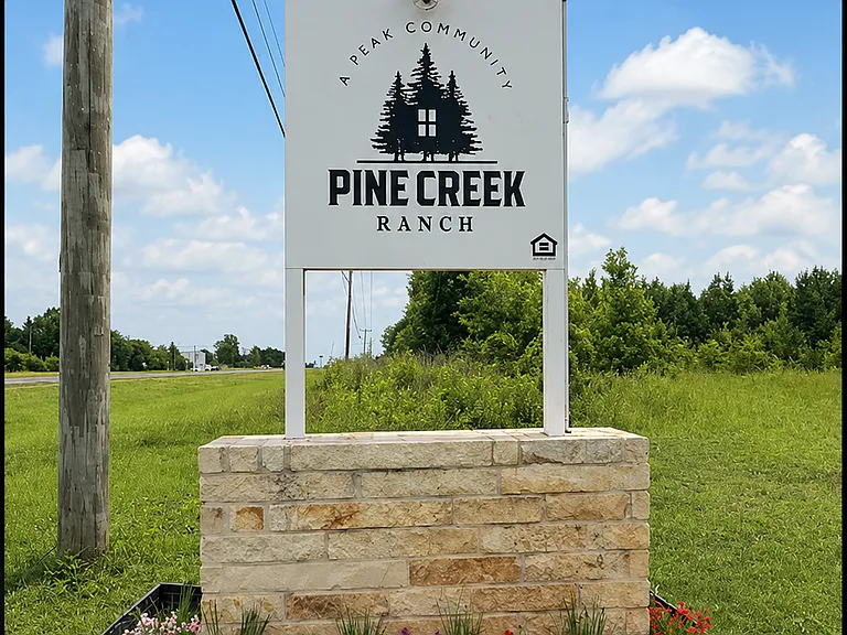 Pine Creek Ranch — Photo 1