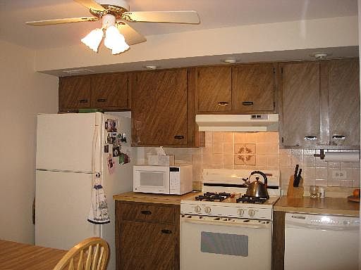 5th image of 14520 S Walden Ct Unit M4