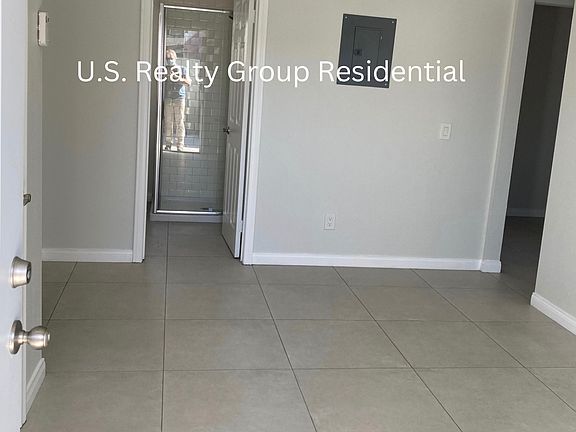 5th image of 10023 S Hoover St APT 2