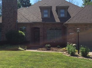 2528 S Wayward Wind Dr, Indianapolis, IN 46239