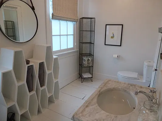 Rented by Sotheby's International Realty | media 19