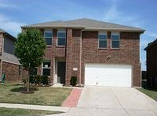 8540 Hawkview Dr, Fort Worth, TX 76179