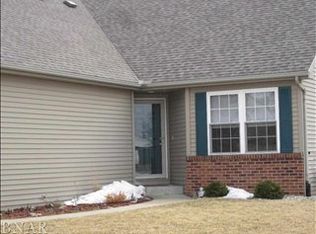 3501 Ballyford Dr, Bloomington, IL