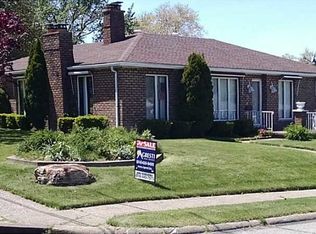 3650 Schaper Ave, Erie, PA 16508