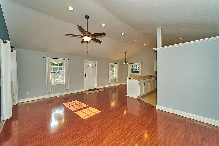 5514 Winthrop Ave — Photo 4