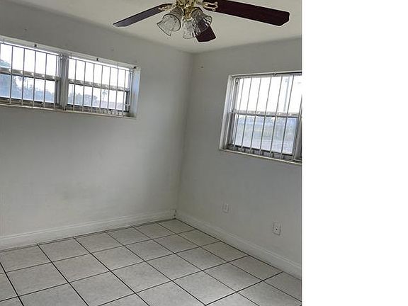 5th image of 3525 NW 35th St #7