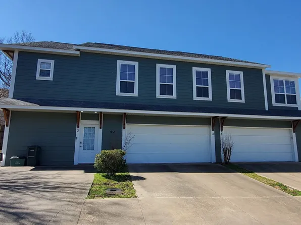 40 E Maple St APT 3, Fayetteville, AR 72701