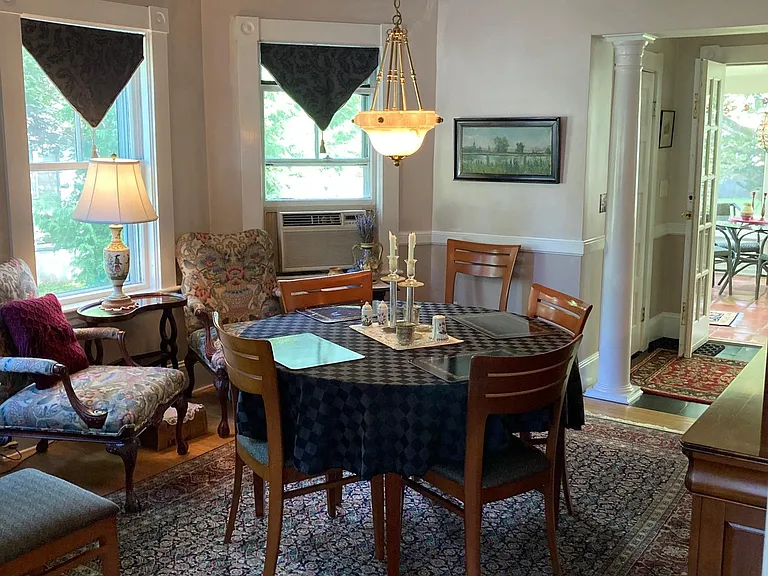 55 Everett St #1 — Photo 15