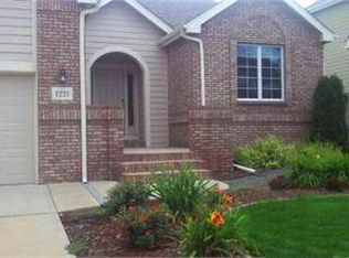 1221 Aruba Dr, Fort Collins, CO 80525