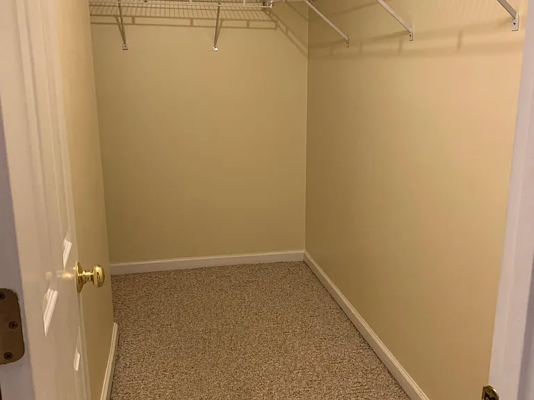 Walk in Closet