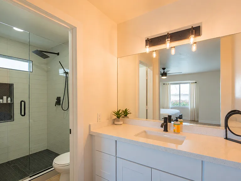 Master Sink