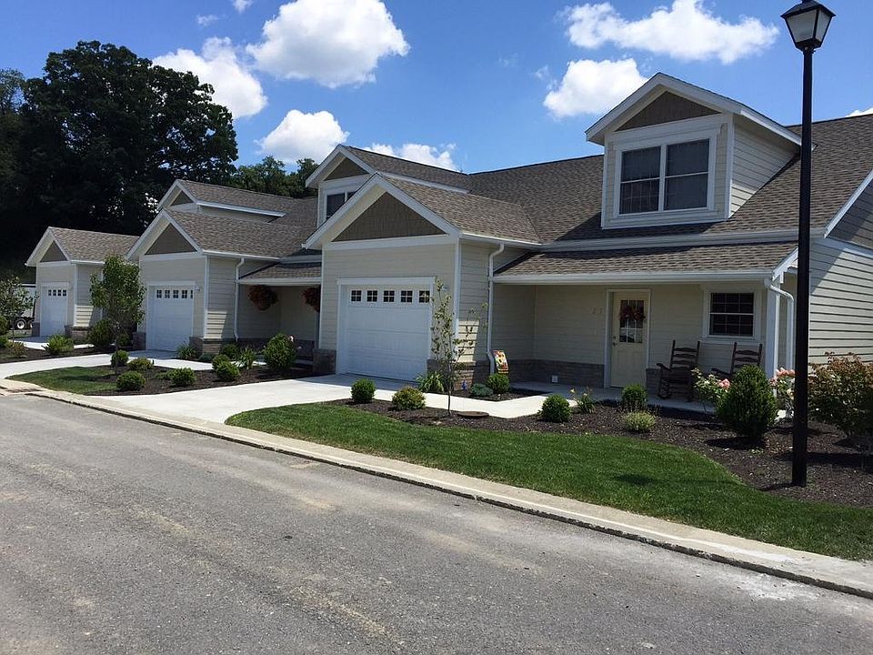 1st image of 217 Blackbird Village Cir