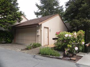 555 Montara Way, Eugene, OR 97405