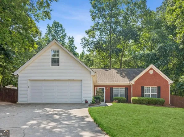 182 Regency Dr, Bethlehem, GA 30620