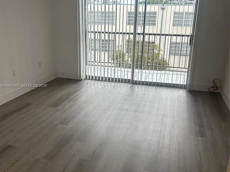 1250 NE 125th St #410C — Photo 26