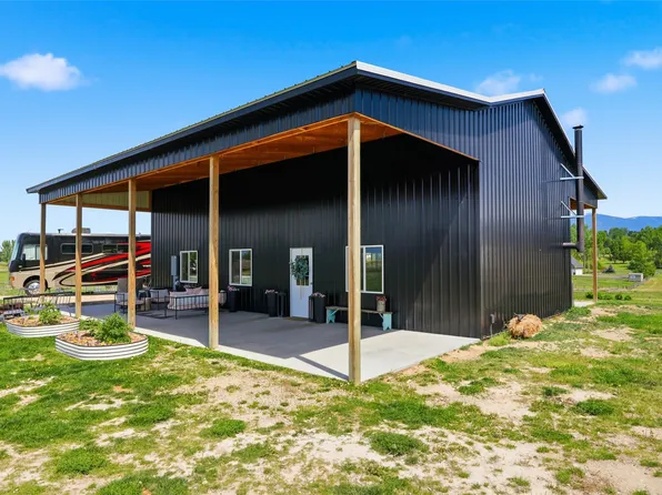 669 Farm Way, Corvallis, MT 59828