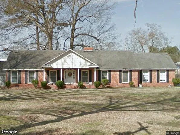 3720 Ryburn Rd, Pine Bluff, AR 71603