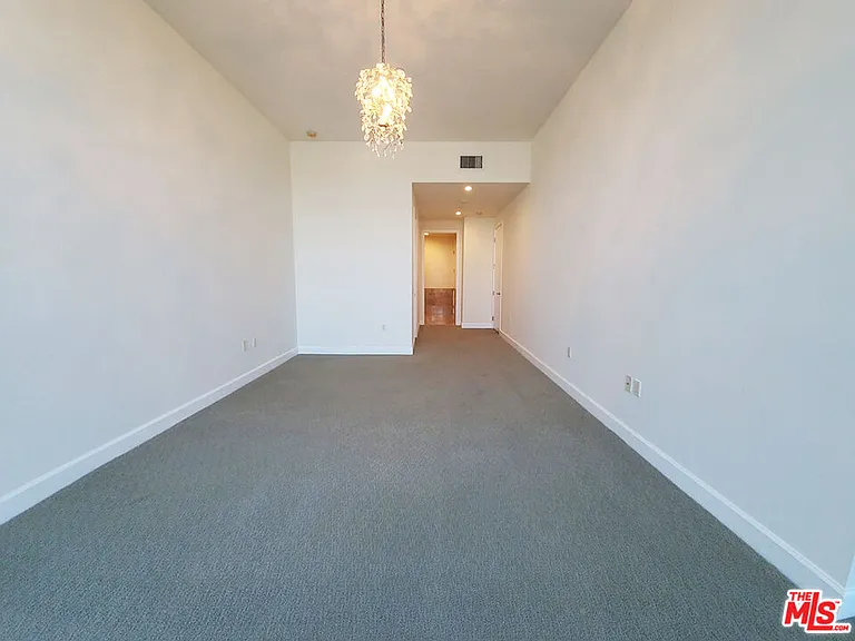 3223 W 6th St #602 — Photo 10