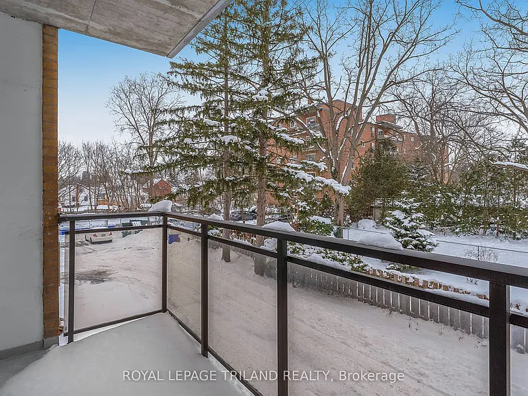 104 Devonshire Ave #204 — Photo 20